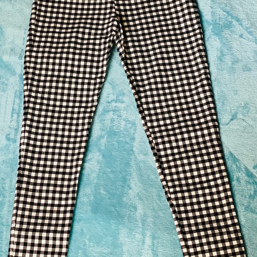 Zara | Womens Plaid Pants| Medium